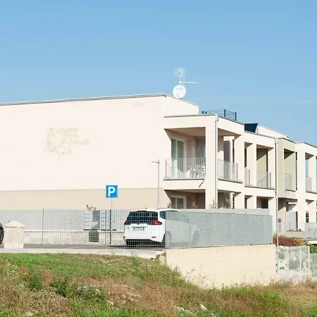 Turistica Il Vigneto アパート ペスキエーラ・デル・ガルダ